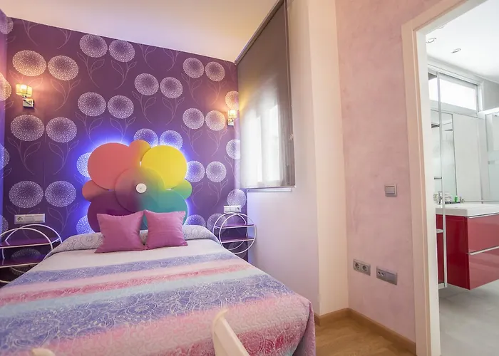 Momas La Casa De Mama مالقة